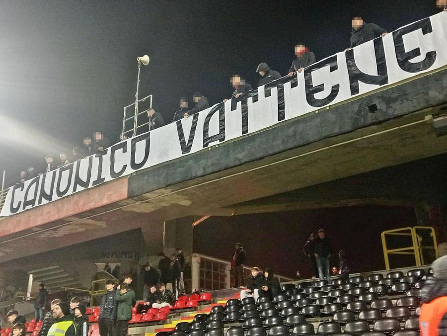 Un român integralist în „derby-ul mafiei” din Italia