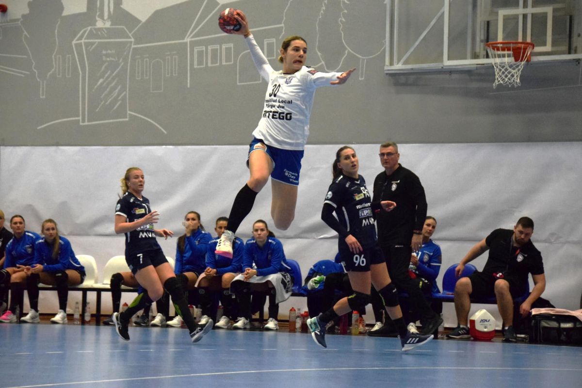 „Tratează abuziv sportivii ” » Handbalista din Liga Florilor, cu meciuri în cupele europene, s-a retras la 26 de ani și merge la Academia de Poliție: „A dispărut plăcerea!”