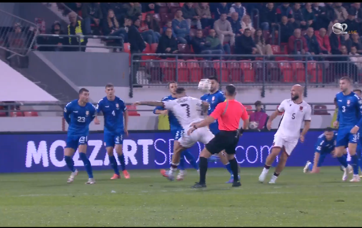 Istvan Kovacs a rezistat în „infern” » Ireproșabil la Serbia - Albania, cel mai încins duel al preliminariilor CM