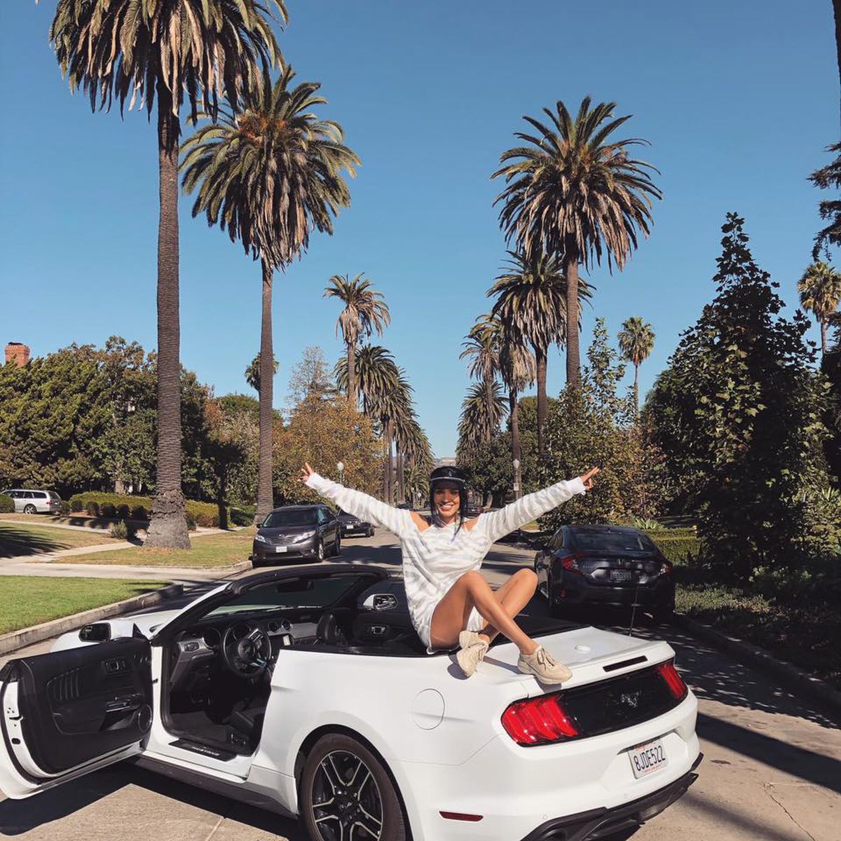 Adelina Pestrițu și Kim Kardashian