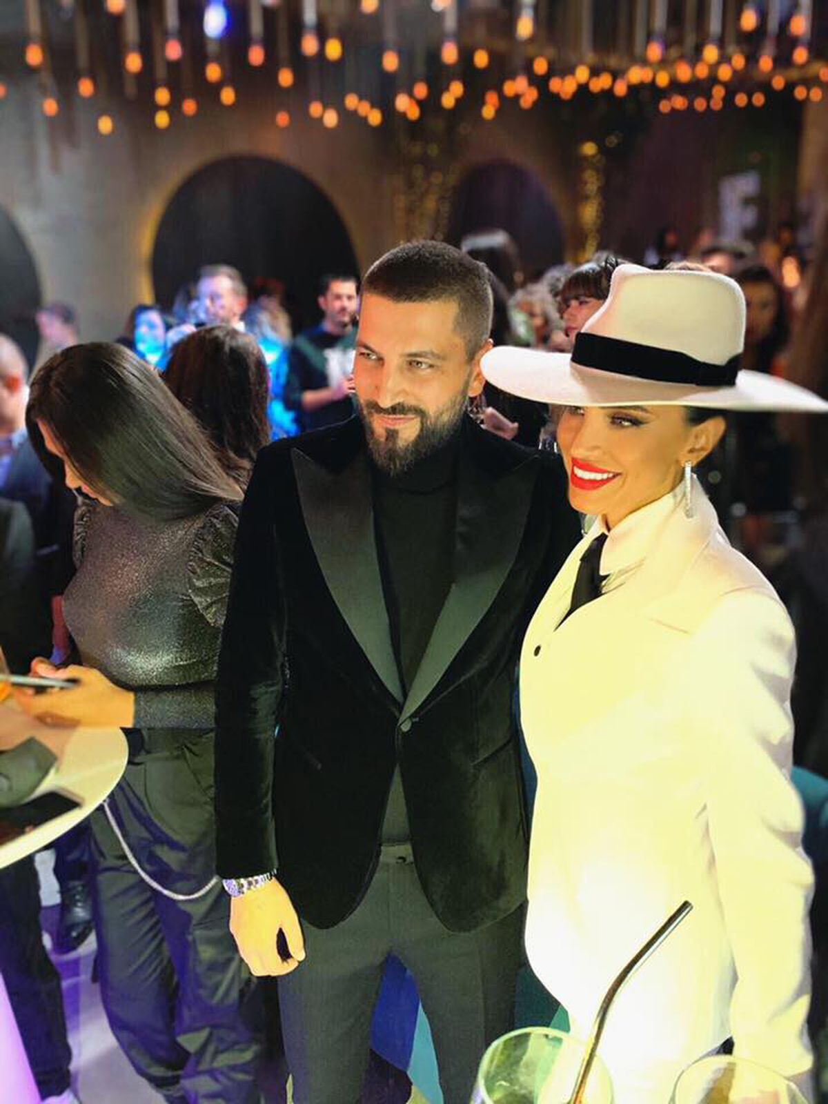 Adelina Pestrițu și Kim Kardashian