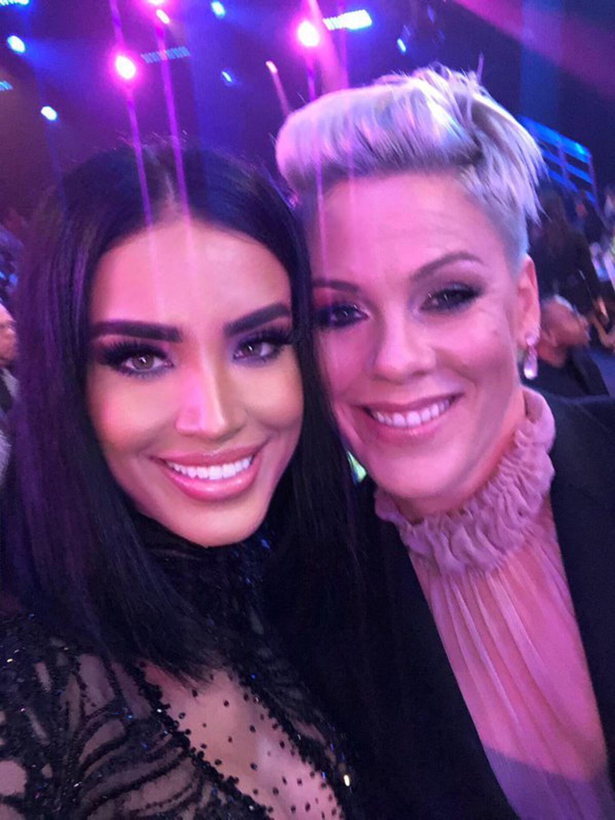 Adelina Pestrițu și Kim Kardashian