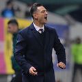 România a câștigat meciul amical cu Belarus, scor 5-3. Mirel Rădoi (39 de ani) s-a enervat când a fost întrebat despre o posibilă plecare la CS Universitate Craiova.