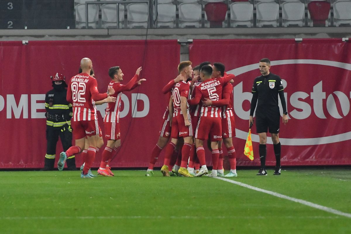 Sepsi OSK a făcut instrucție cu Petrolul, 2-0, și s-a apropiat de play-off