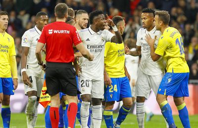 Brazilienii Vinicius și Rodrygo au scăpat neaccidentați înaintea Mondialului: „A fost intenționat, m-a privit și m-a lovit”