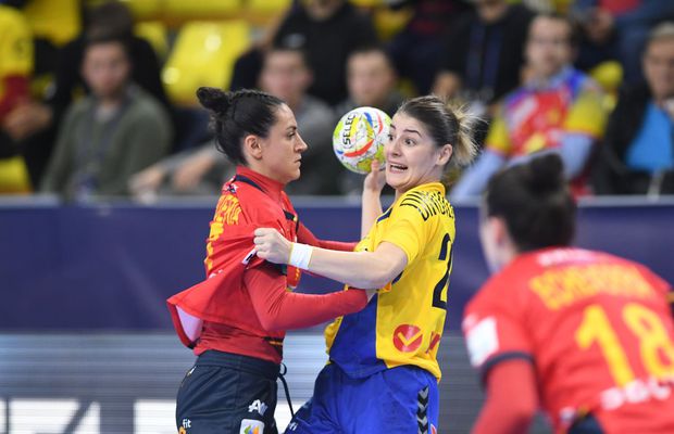 Ce nu s-a văzut la TV în meciul România - Spania de la Campionatul European de handbal » „Vulcanul” Pera, refuzul lui Neagu + Ce melodie ne-au atribuit organizatorii