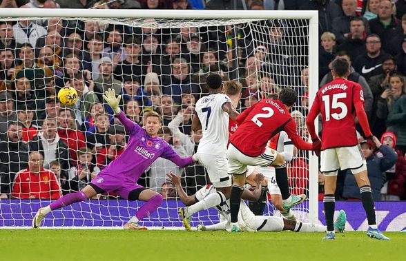 Manchester United - Luton 1-0 » „Diavolii” nu conving, dar obțin o victorie importantă și urcă pe loc european
