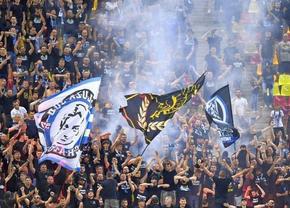 Peluza Sud revine lângă FCU Craiova » Peste 300 de fani olteni la derby-ul cu FCSB!