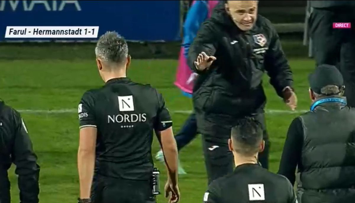 Hagi, furios după meci! A văzut ROȘU direct și l-a „fugărit” pe arbitru pe teren!