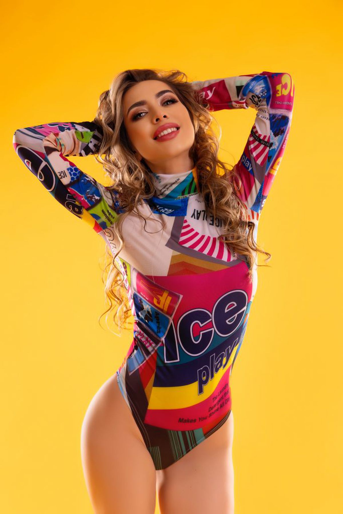 Ronna Riva - artista care s-a îndrăgostit de Rapid