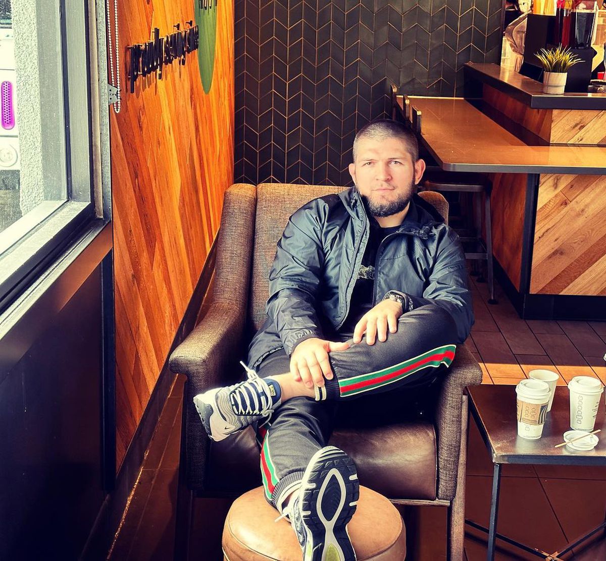 Khabib Nurmagomedov, poveste uluitoare! Ce i-a zis tatăl său după ce i s-a plâns că ursul cu care se antrena a vrut să-l muște