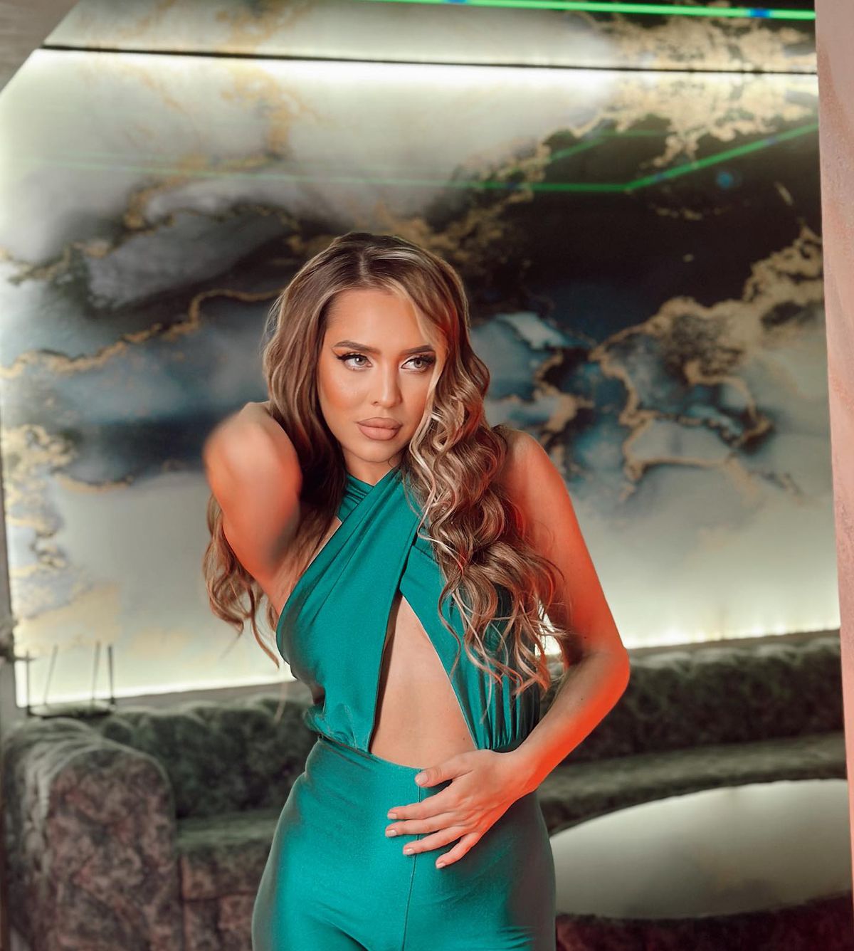 Ronna Riva e cel mai HOT fan al Rapidului! „Incendiază” Giuleștiul la fiecare meci al favoriților