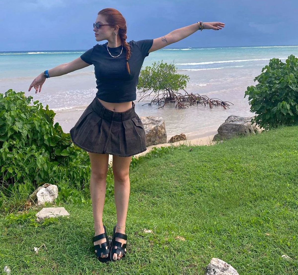 Denisa, fiica cea mare a lui Gabi Balint, a „incendiat” Jamaica! Fotografii care-ți taie respirația