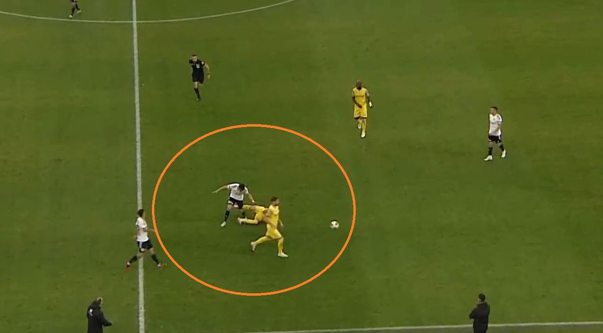 „Total nepregătit!” » Lăsat în 10 oameni cu Petrolul, Sabău s-a plâns de arbitraj