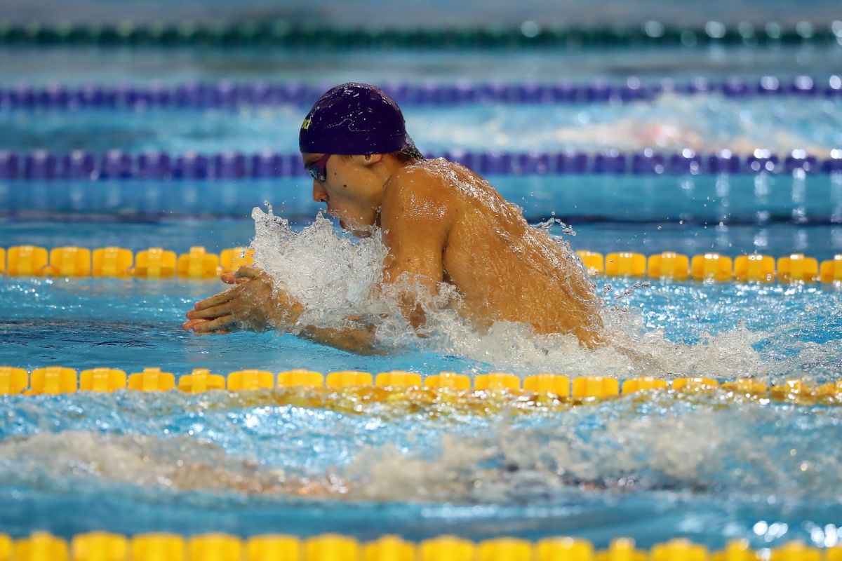 David Popovici, câștigător la Campionatului Național de înot în bazin scurt