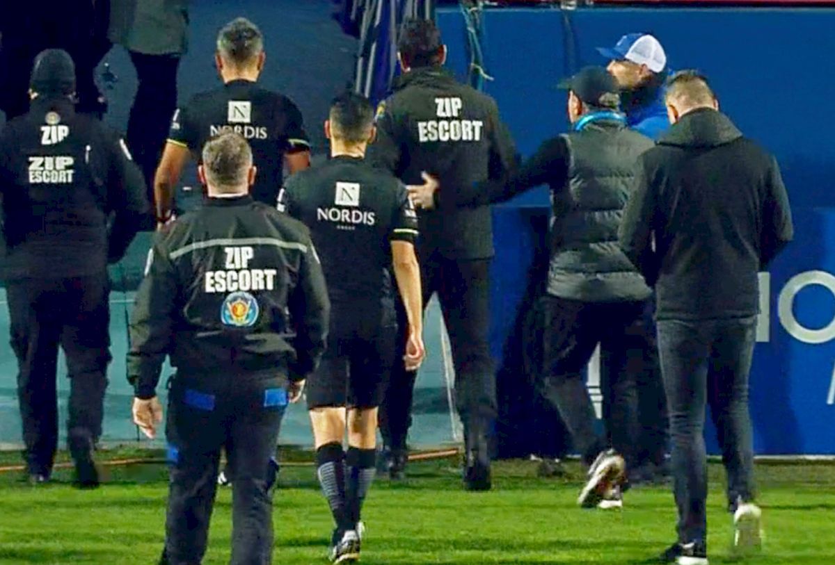 Ce i-a strigat Hagi lui Feșnic, pe tunel, imediat după Farul - Hermannstadt