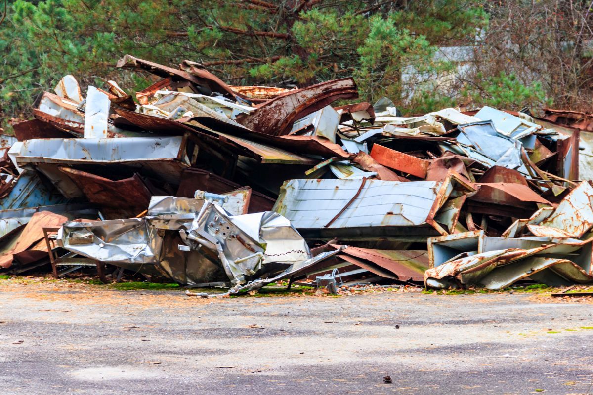 Explozie la centrala de la Cernobîl! La câțiva kilometri distanță, stadionul din Pripyat arată ca într-un film de groază