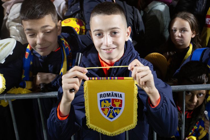 Întâlnirea „tricolorilor” cu fanii FOTO: Ionuț Iordache (GSP)