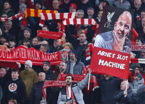Cum a renunțat Slot la „rock and roll”-ul lui Klopp și a adus Liverpool pe primul loc peste tot