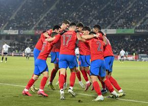 Schimbări masive în defensiva FCSB » Noua inovație a lui Gigi Becali pentru următorul meci și ce spune precedentul