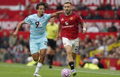 Jucătorul din Premier League, investigat de Federație și Poliție după ce ar fi scuipat un suporter