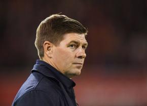 Steven Gerrard, aproape de revenirea pe bancă, la scurt timp după ce a refuzat-o pe Rangers