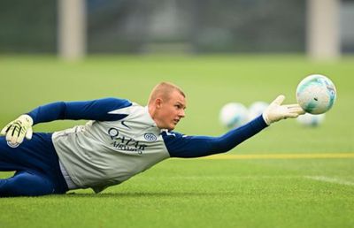 Cristi Chivu l-a descoperit pe „noul Donnarumma”! » Inter i-a și prelungit contractul portarului de 2 metri