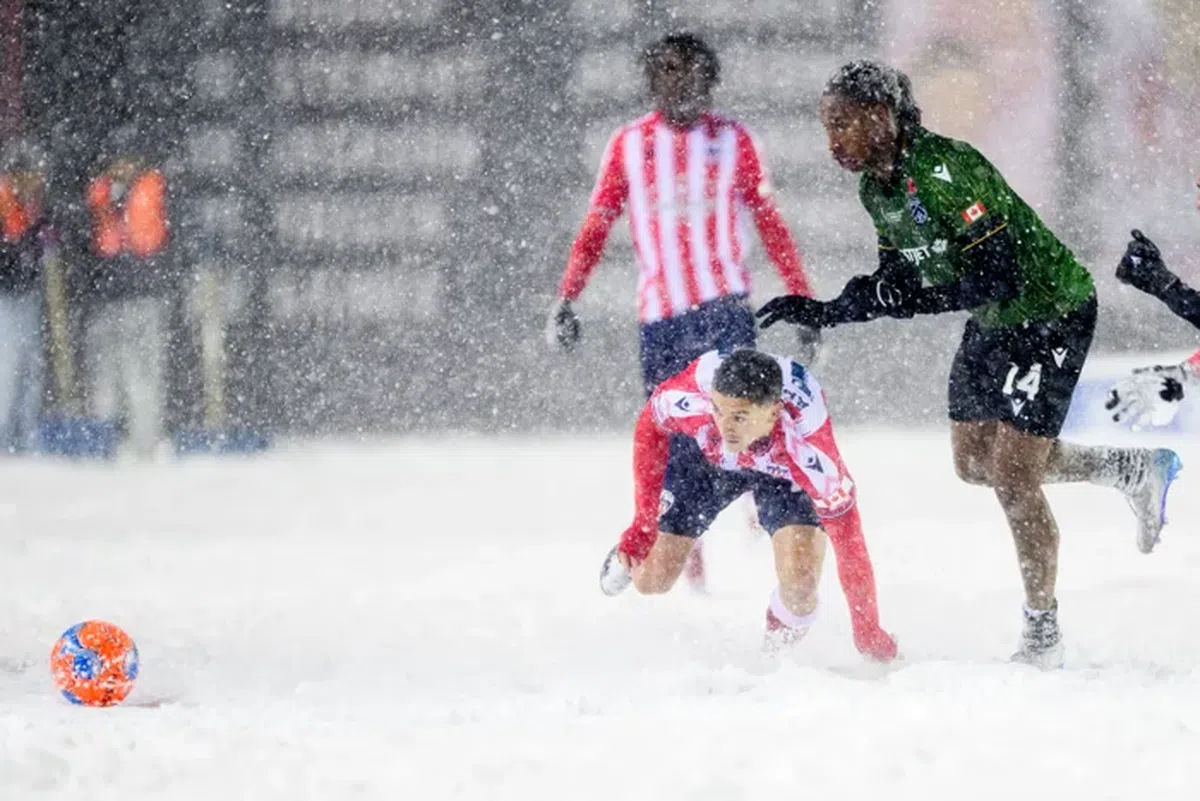 Titlu decis în nămeți » „Satelitul” lui Atletico Madrid a dat lovitura printr-un gol fantastic