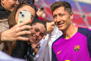 Lewandowski ia în considerare o mutare-șoc, dacă nu-și reînnoiește contractul cu Barcelona