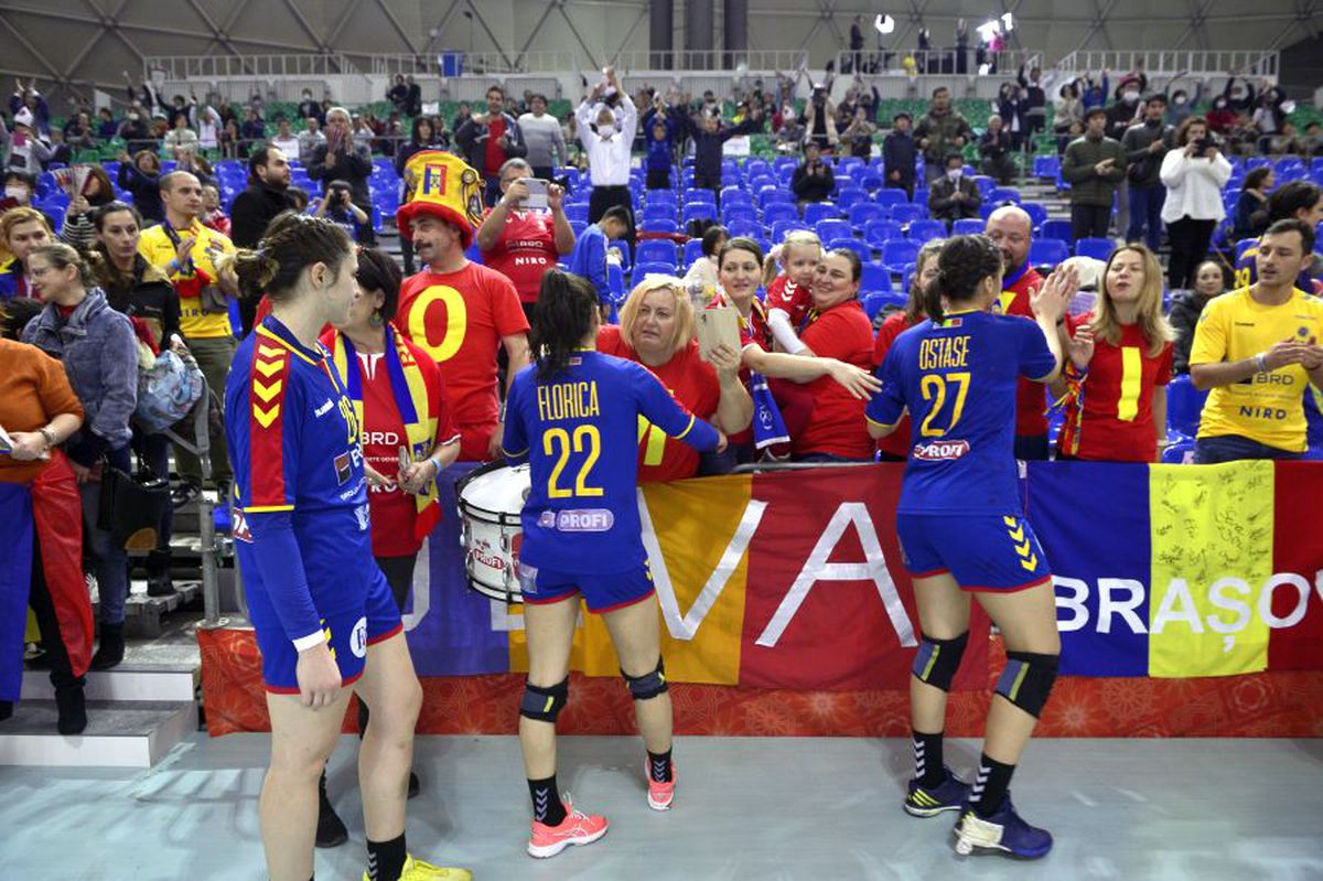 ROMÂNIA - JAPONIA 20-37 // VIDEO + FOTO Bine că s-a terminat! Devenise insuportabil! Evoluție sub orice critică împotriva Japoniei, venim acasă de pe locul 12