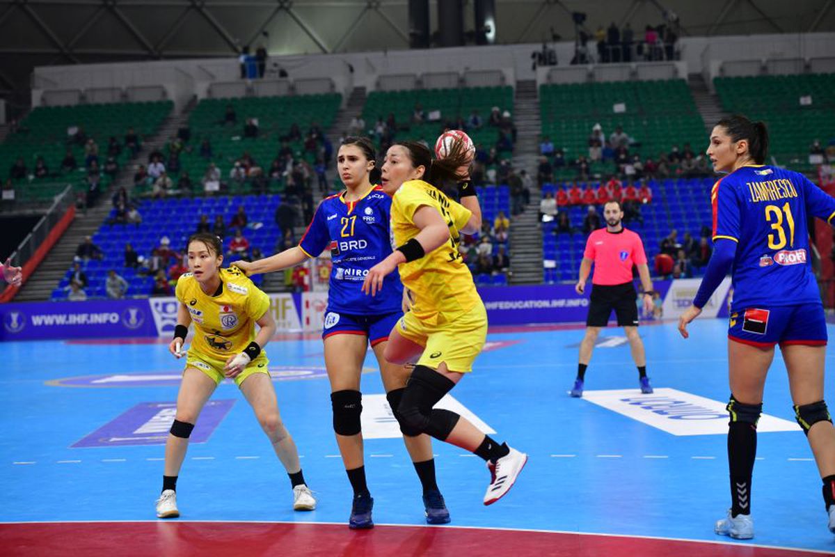 ROMÂNIA - JAPONIA 20-37 // VIDEO + FOTO Bine că s-a terminat! Devenise insuportabil! Evoluție sub orice critică împotriva Japoniei, venim acasă de pe locul 12