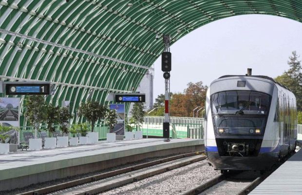 Confuzie înainte de Euro 2020 cu trenurile de pe ruta Gara de Nord - Aeroport Otopeni » Ce s-a întâmplat înainte de inaugurare