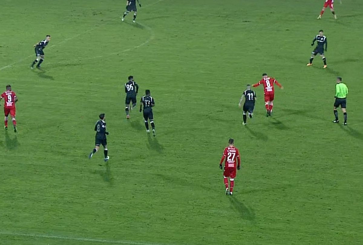 VIDEO+FOTO Dinamoviștii se întrec în goluri de generic! Paul Anton, superreușită cu Poli Iași