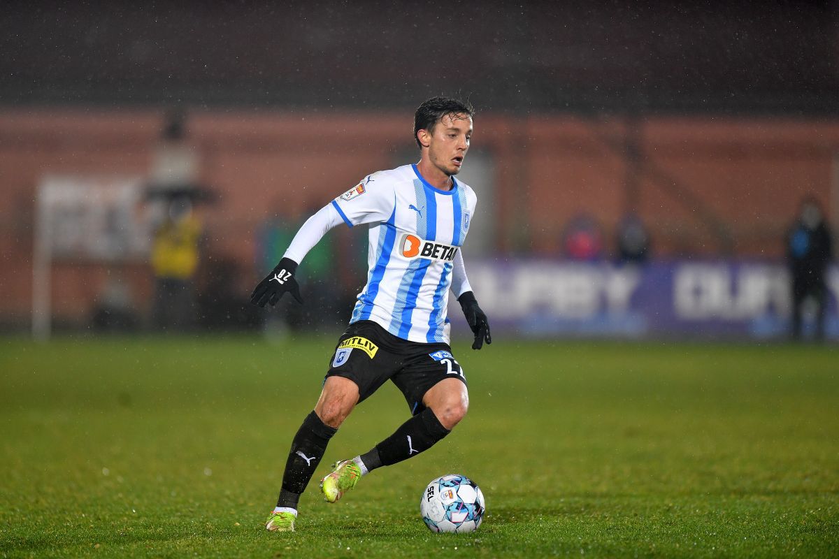 Răspuns ferm pentru Reghecampf și CSU Craiova: „Își ascund neputința în spatele greșelilor de arbitraj!”