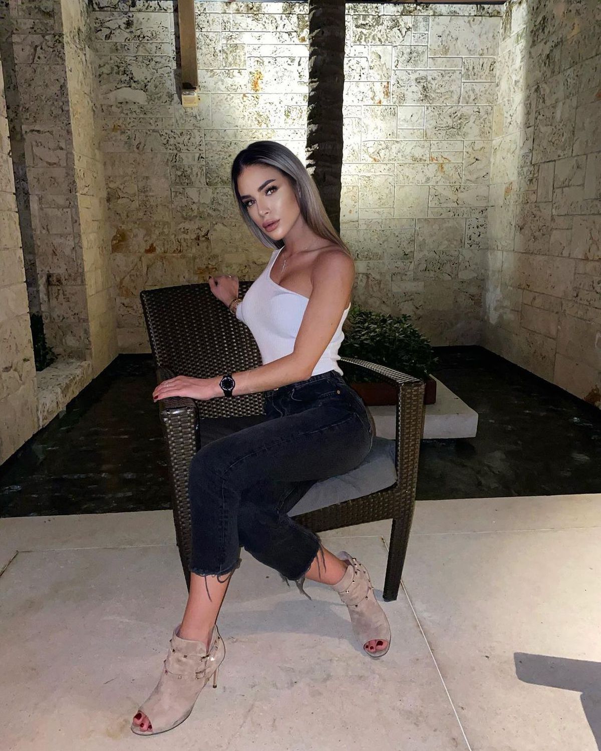 Singura fiică a lui Ion Țiriac, glume pe internet, după ce a fost într-o vacanță de lux » Reacția mamei sale