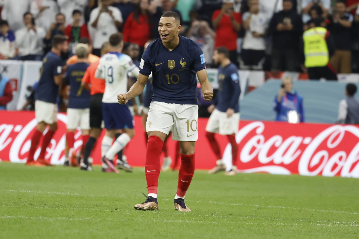 Cum s-a bucurat Kylian Mbappe în Anglia - Franța