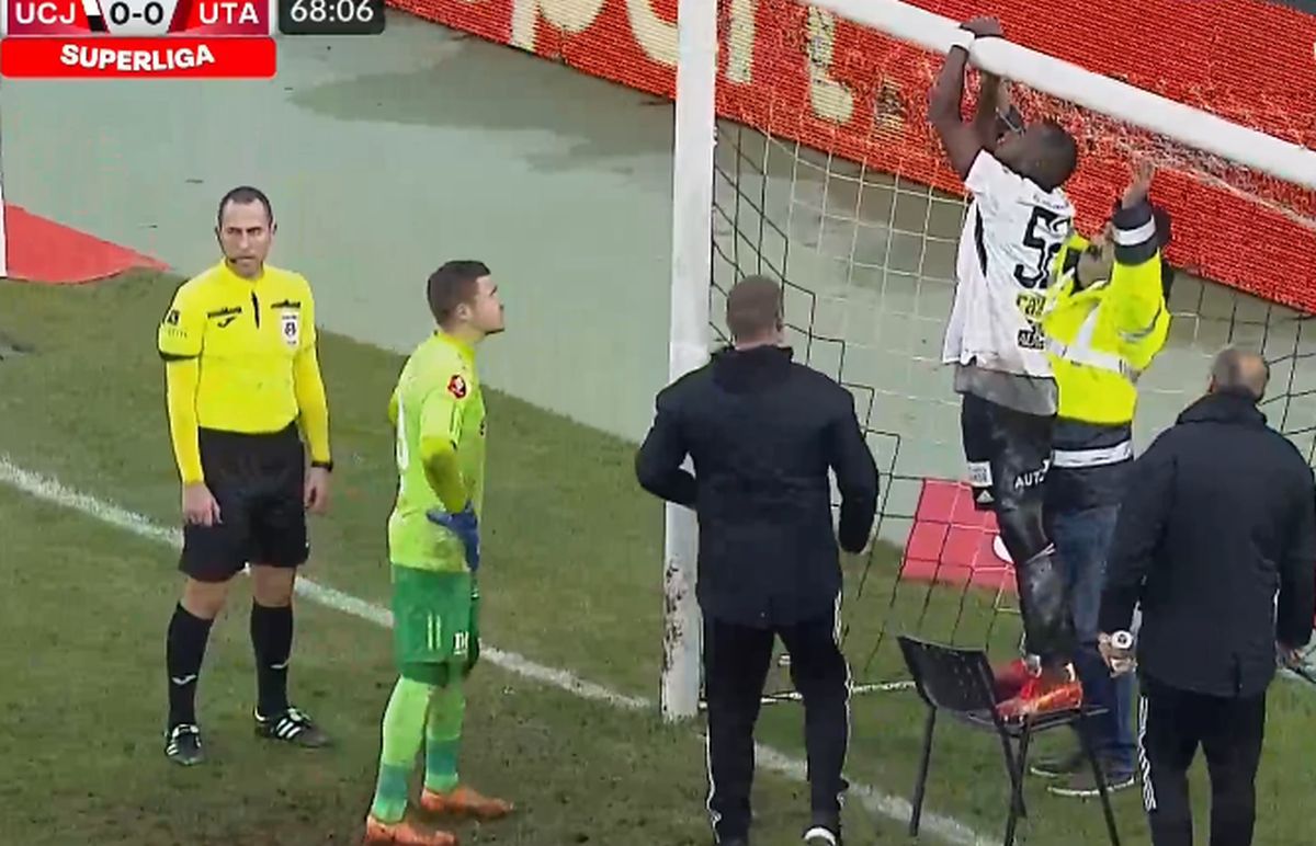 Romario Pires, plasă U Cluj - UTA. foto: capturi DigiSport