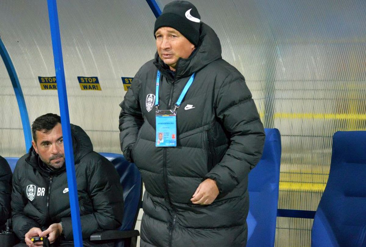 Petrescu acuză arbitrajul! Faza incriminată cu 31 de secunde înainte de egalare: „A fost clar! Trebuia să intervină VAR-ul!”