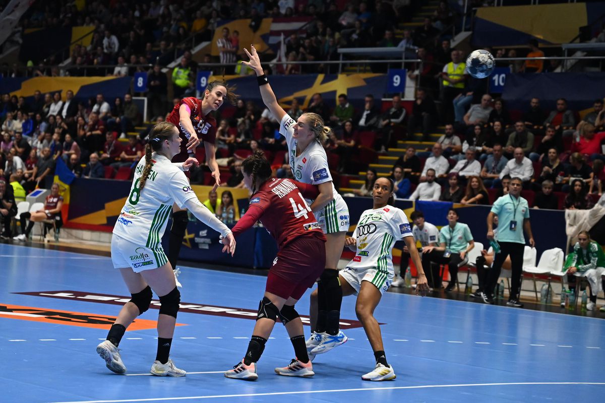 Ce victorie la București! Rapid o învinge pe Gyor, de 5 ori campioana Europei, și are avantaj la „directe”!