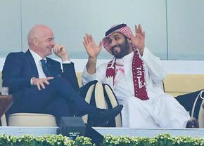 Șocant: Gianni Infantino cedează fotbalul în schimbul miliardelor Arabiei Saudite! FIFA a apelat la o stratagemă pentru a-i oferi Mondialul + Legătura cu „dictatorul” Bin Salman