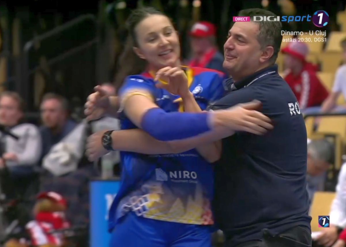 România eliminată, turneul preolimpic ratat, dar Florentin Pera în extaz! Imagini curioase după fluierul final cu Polonia