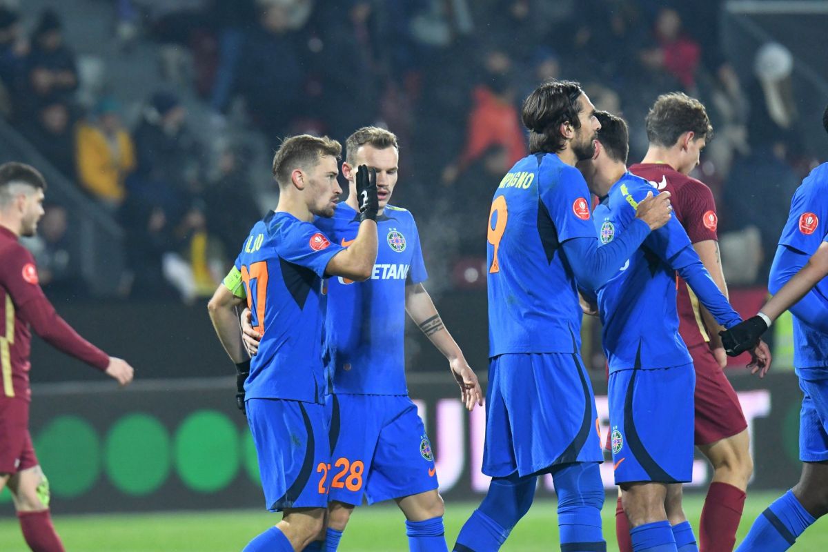 Detalii din interiorul vestiarului de la FCSB: „Șapte jucători își au locul stabilit!” + „Charalambous a venit să-și facă publicitate”