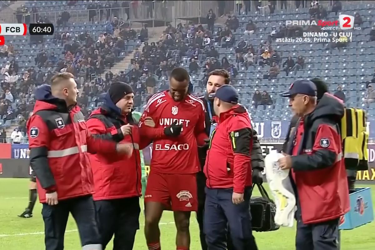 FOTO. Intervenție exemplară a medicilor în FCU Craiova - FC Botoșani