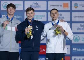 Maxime Grousset, campionul de la 100 m liber, impresionat de susținerea pe care a avut-o David Popovici, una care i-a dat fiori și energie