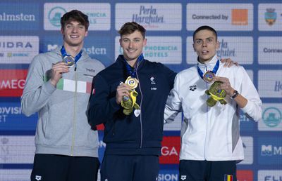 Maxime Grousset, campionul de la 100 m liber, impresionat de susținerea pe care a avut-o David Popovici, una care i-a dat fiori și energie