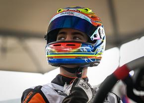 „Când vine vorba de performanță, frica nu își mai are locul” » Puștiul care l-a văzut la treabă pe Max Verstappen în 2013 visează să îi fie rival pe circuit batavului: „Viteza o percepi ca fiind normală”