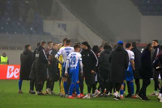 Nu s-a văzut la TV » Ce s-a întâmplat pe teren după Craiova - Sparta Praga: reacția de pe stadion