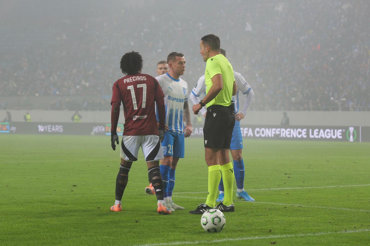 Universitatea Craiova - Sparta Praga, imagini din meci // foto: Ionuț Iordache și Andrei Furnigă (GSP.ro)