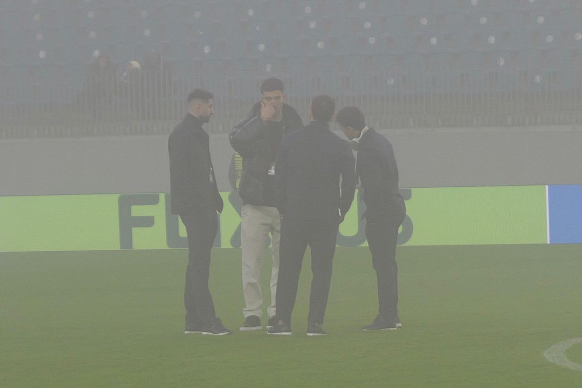 Craiova - Sparta Praga, imagini de pe gazon