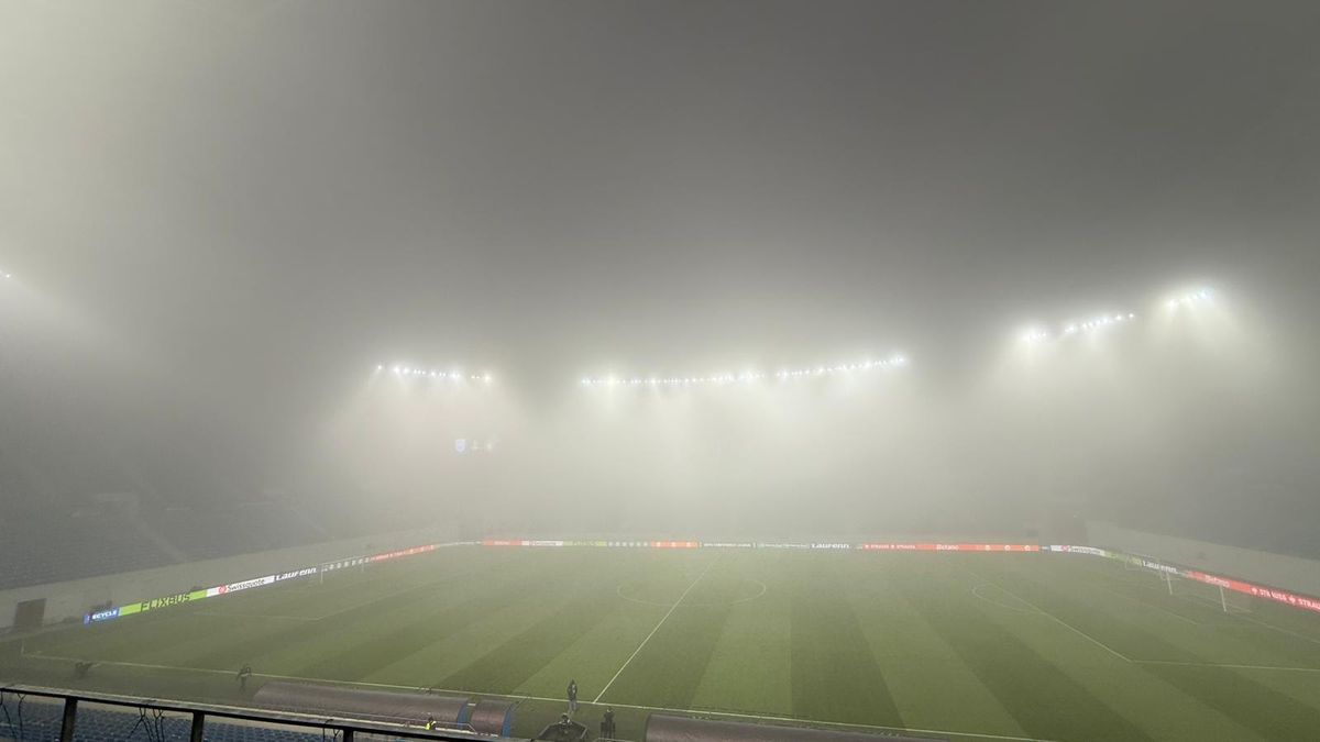 Ceață înainte de Craiova - Sparta Praga